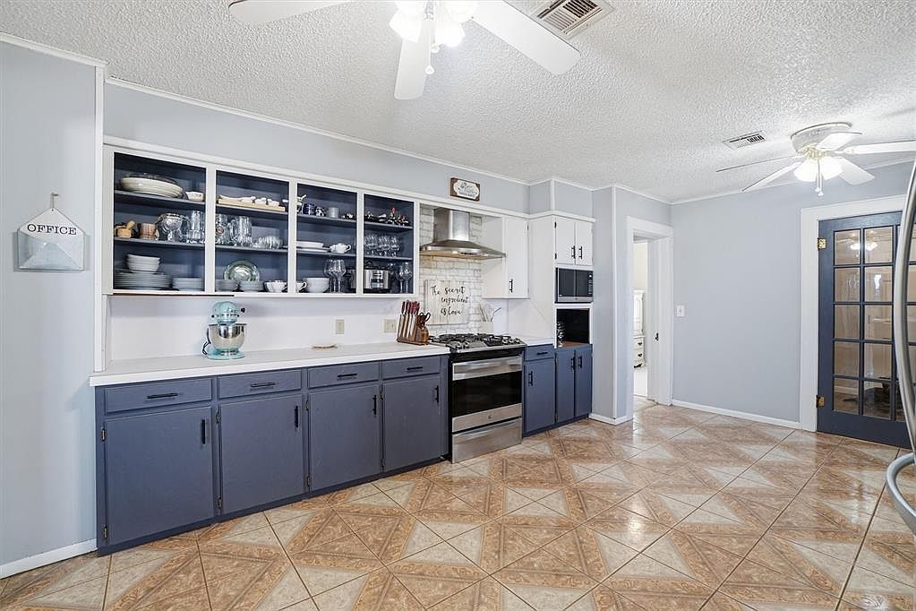 16903 State Highway 6 Olustee, OK 73560  | Single Family