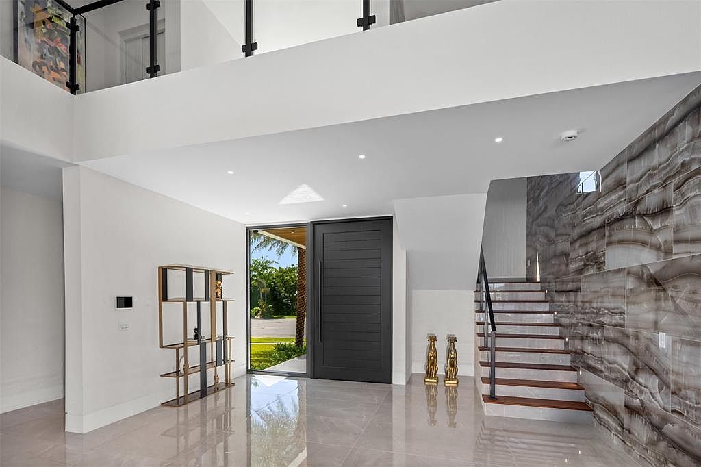 1555 SE 14th Ct Deerfield Beach, FL 33441  | Single Family