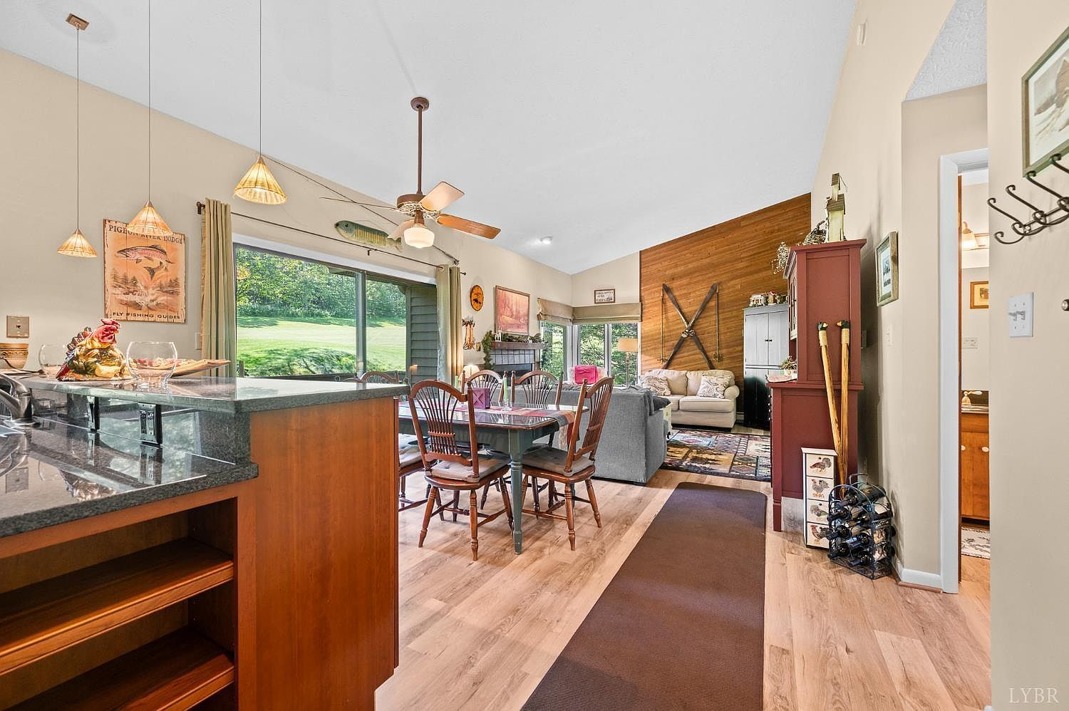 2230 Tanners Rdg Wintergreen Resort, VA 22967 | Condominium