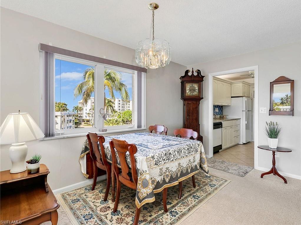 2150 Gulf Shore Blvd N APT 407 Naples, FL 34102  | Condominium