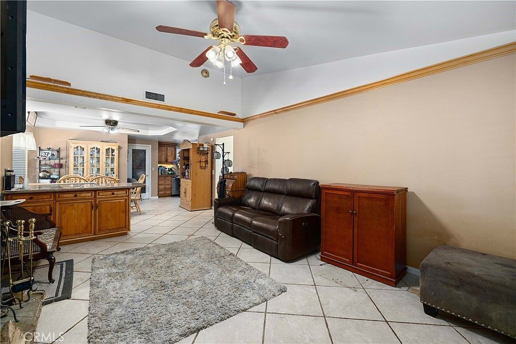 5647 Redwood Ave Palmdale, CA 93551  | Single Family