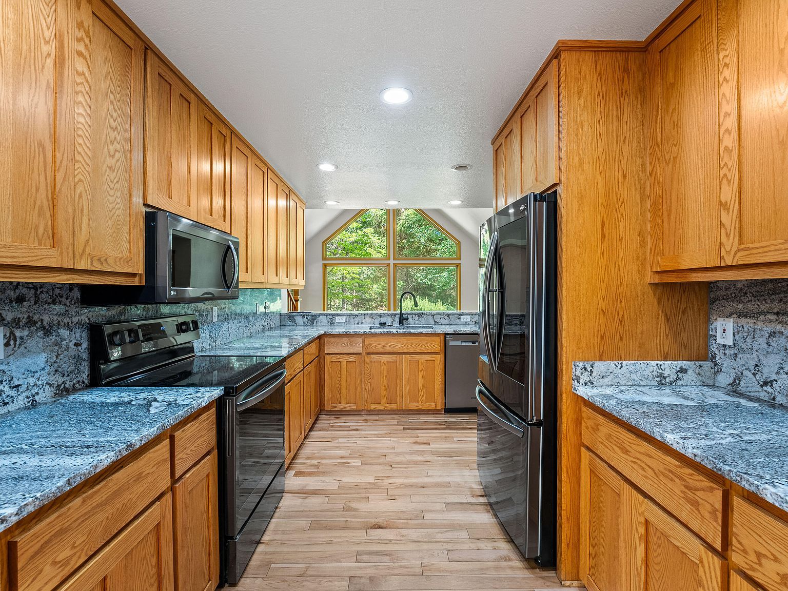 700 Rancho Vista Dr Grants Pass, OR 97526  | Single Family