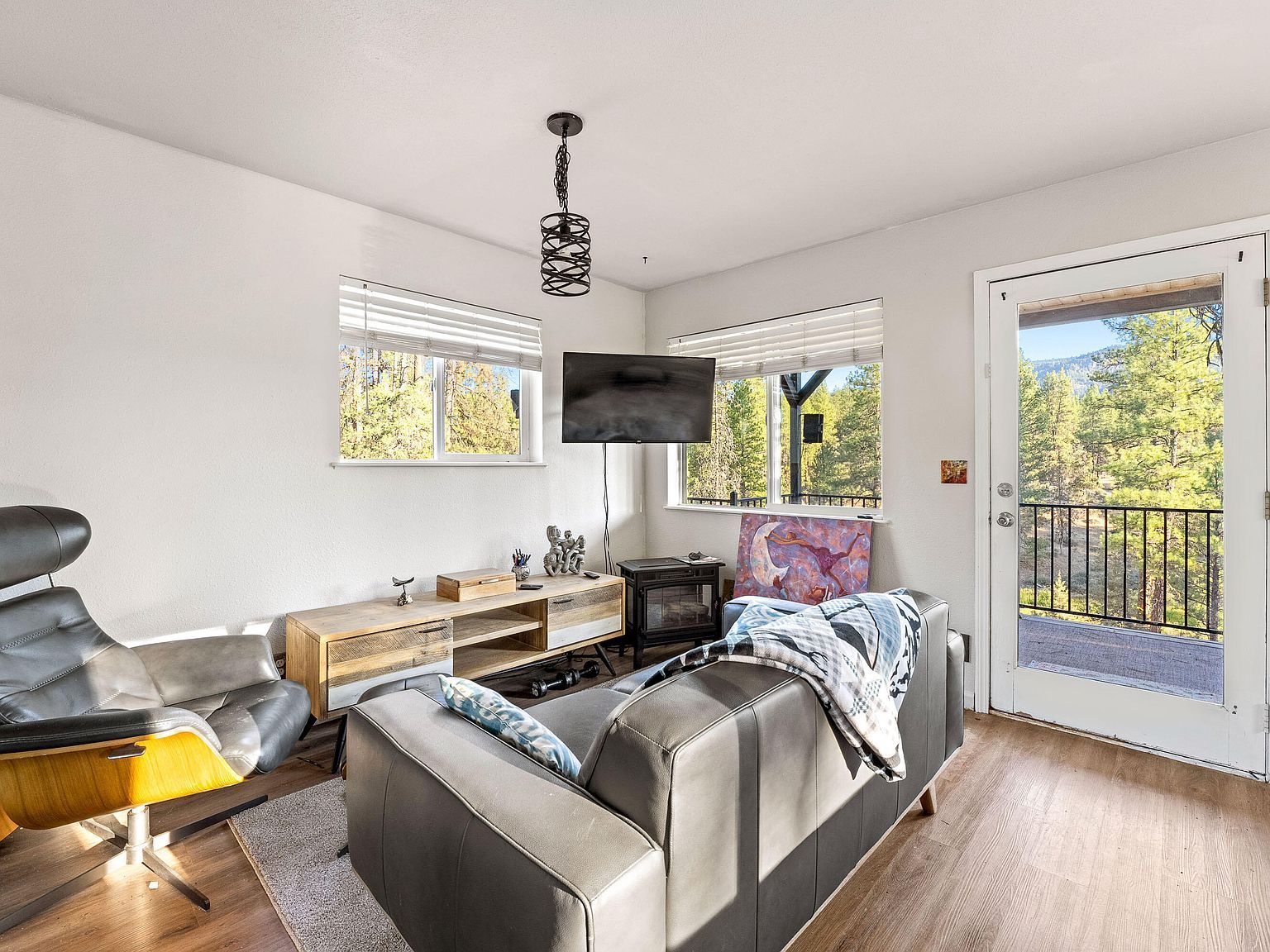 17637 Highway 66 Ashland, OR 97520  | Single Family