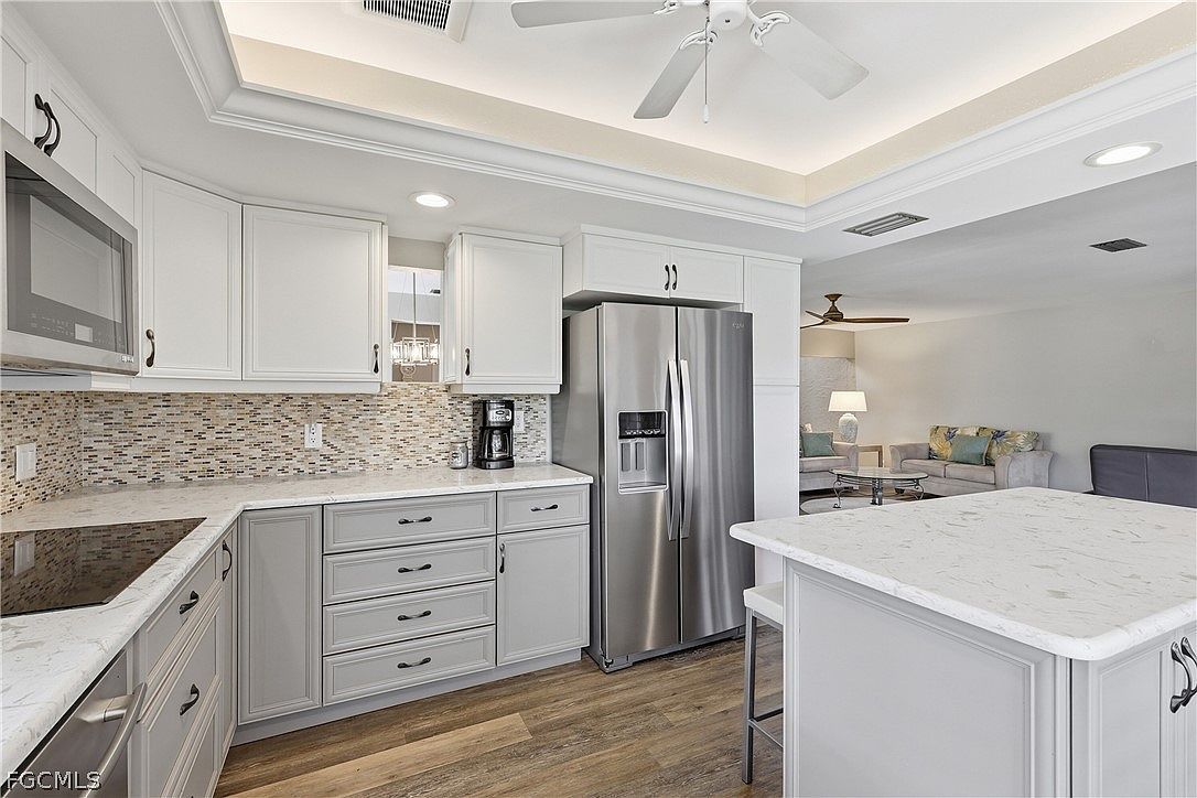 1836 Pine Glade Cir Fort Myers, FL 33907  | Condominium