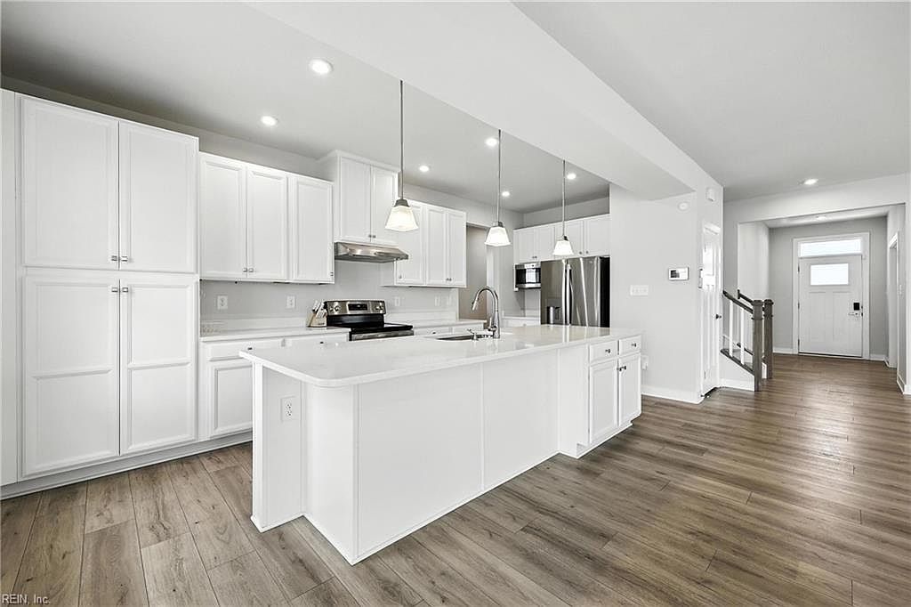 1305 London St Elizabeth City, NC 27909 | Single Family