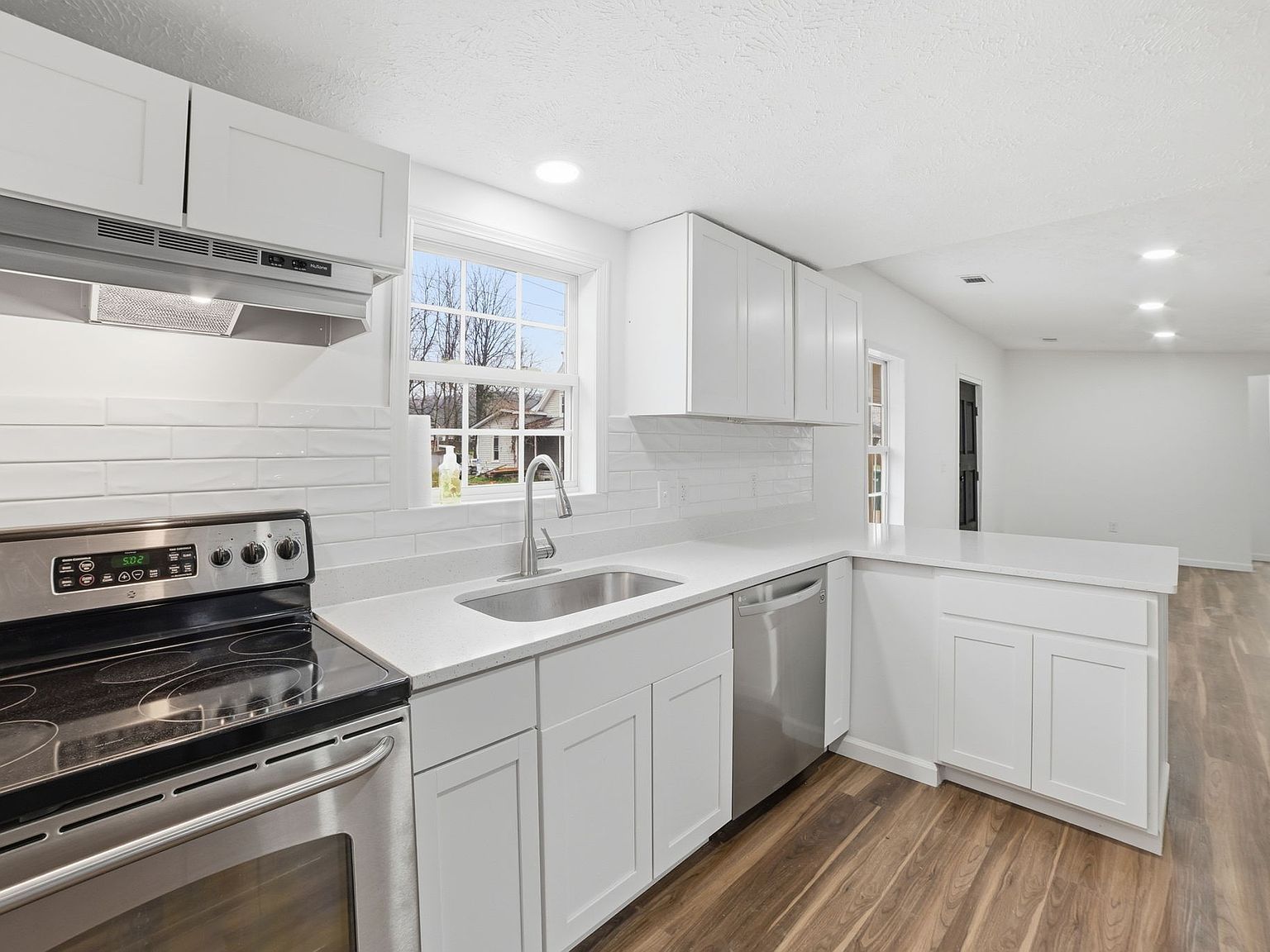 203 E Duffle St Waverly, TN 37185 | Single Family