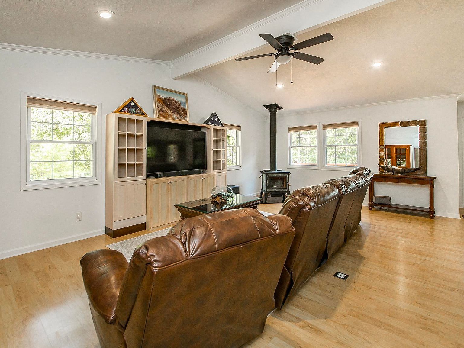 842 Dave Creek Pkwy Fairfield Bay, AR 72088  | Single Family