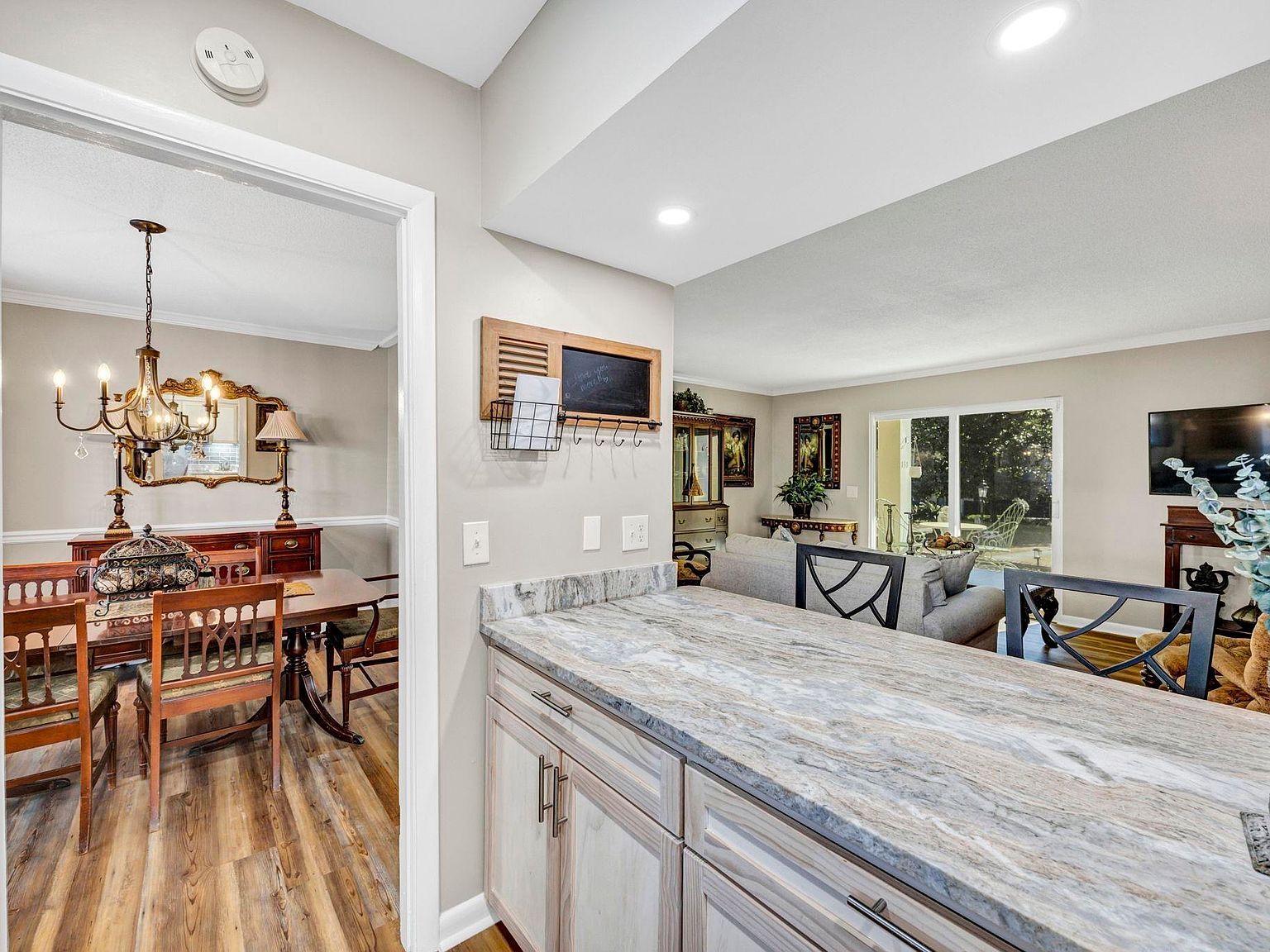 3600 Chateau Dr #L-131 Columbia, SC 29204 | Condominium