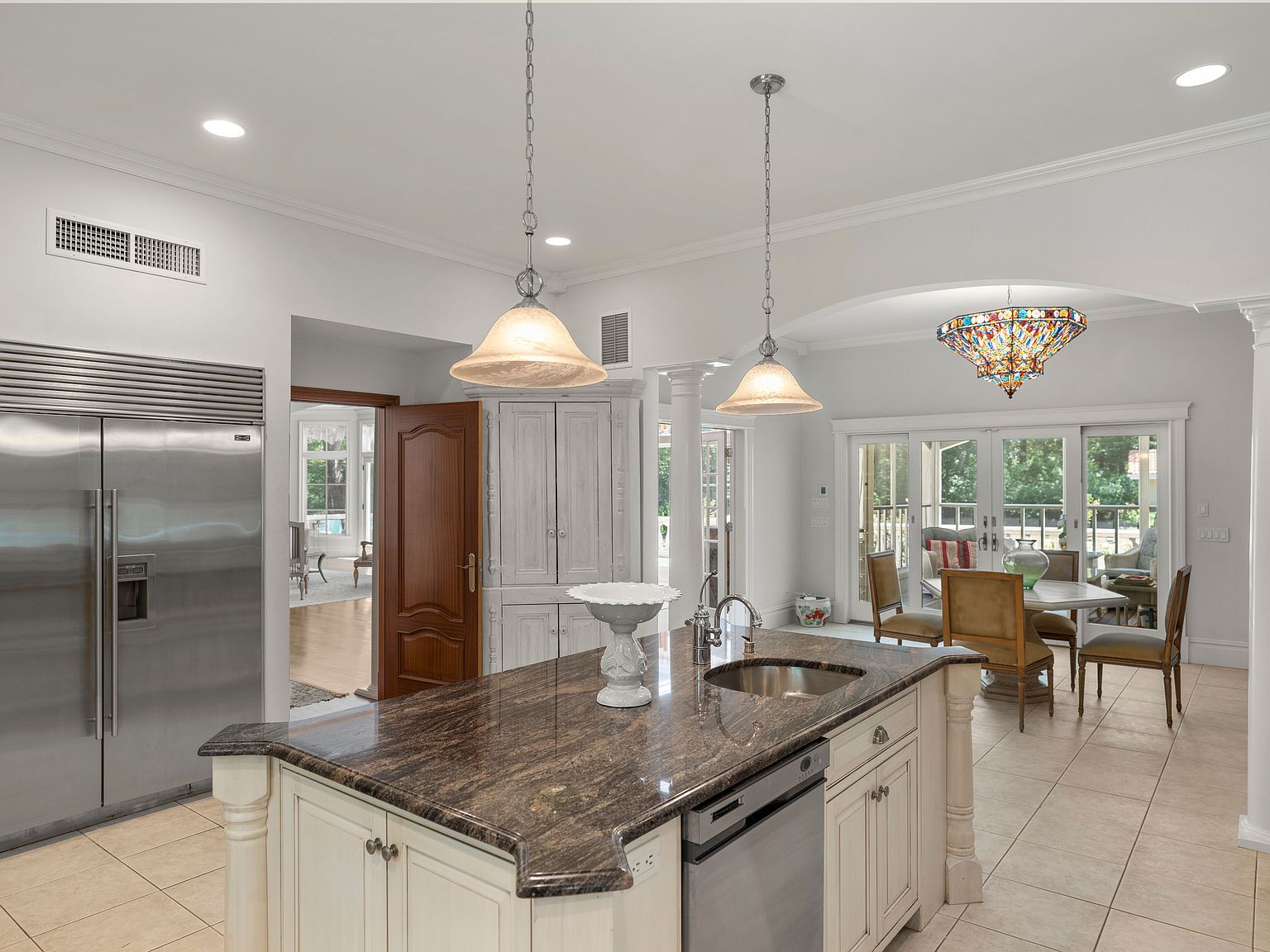 1 Terrys Trl East Hampton, NY 11937 | Single Family