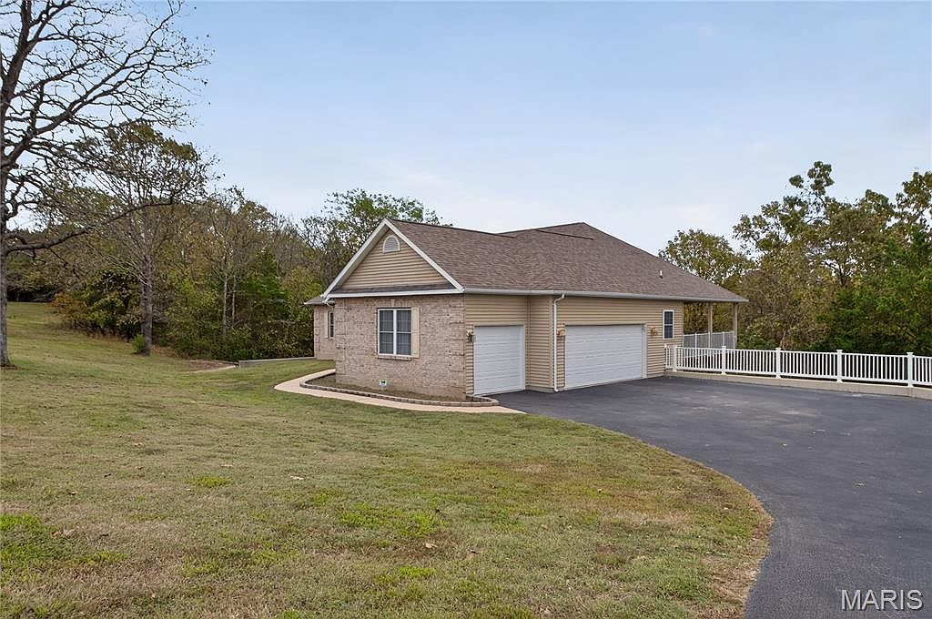 406 Huntington Trails Dr Festus, MO 63028 | Single Family