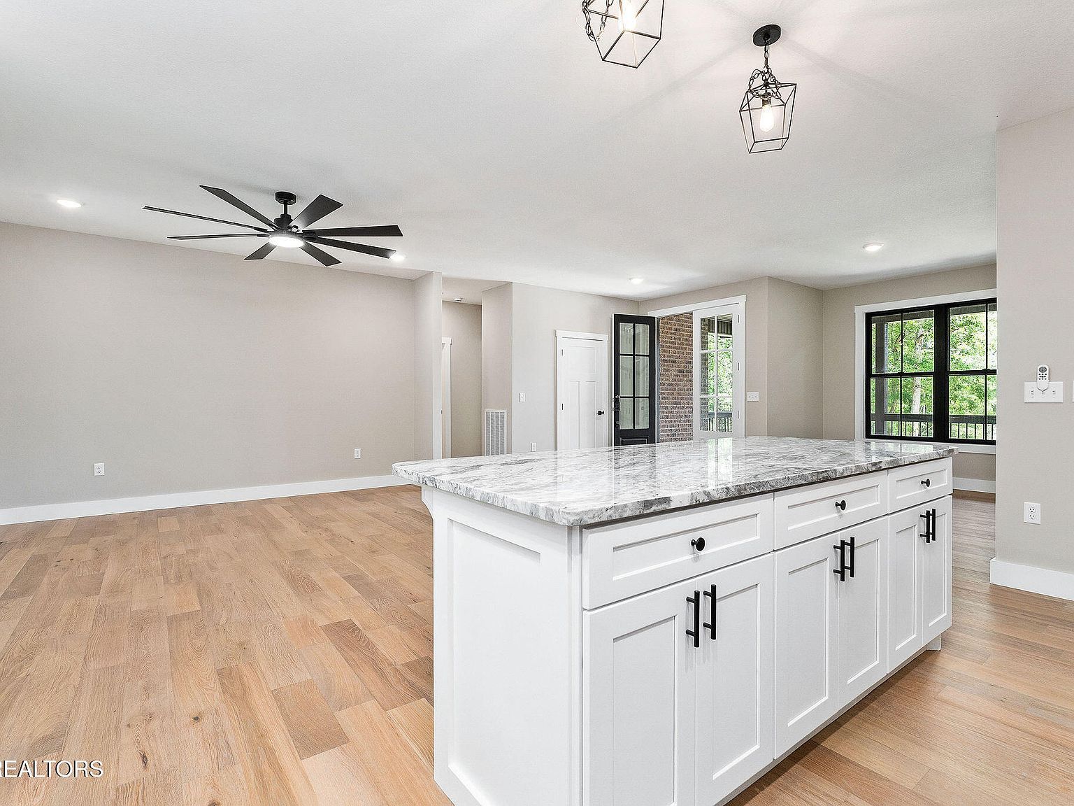 2 Riverchase Dr Crossville, TN 38571 | Single Family