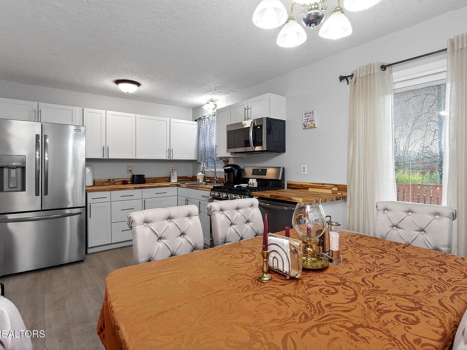 30 Oak St Crossville, TN 38555  | Single Family