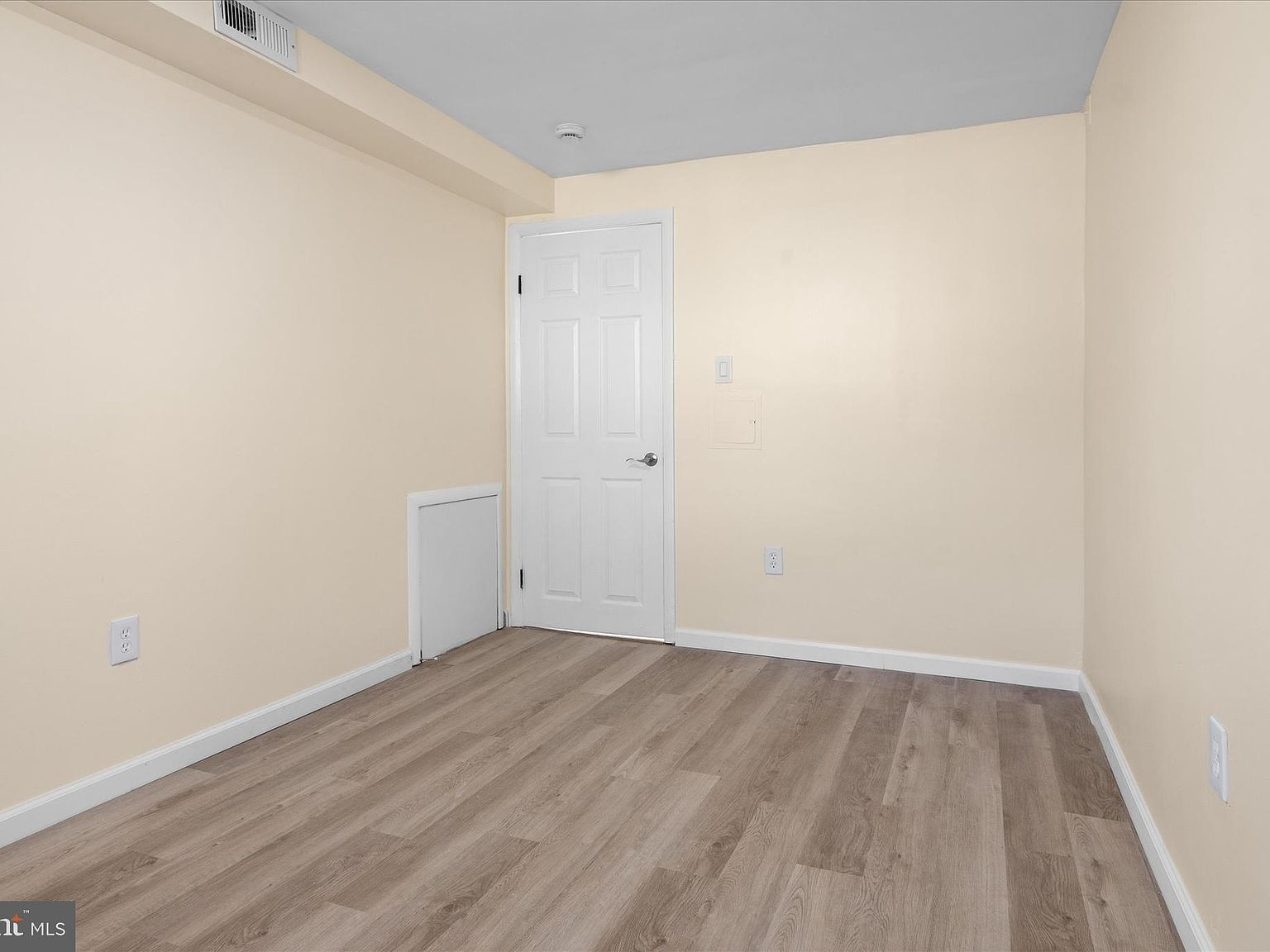 14220 Fallbrook Ln Woodbridge, VA 22193 | Single Family