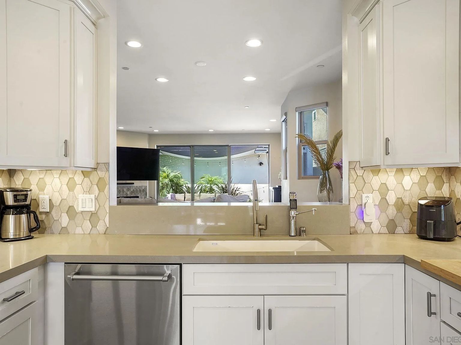 1122 Oliver Ave San Diego, CA 92109  | Single Family