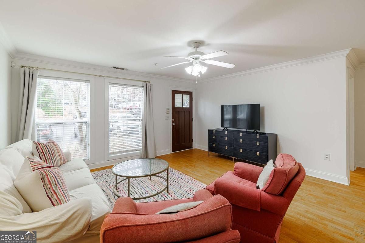 490 Barnett Shoals Rd APT 207 Athens, GA 30605 | Condominium