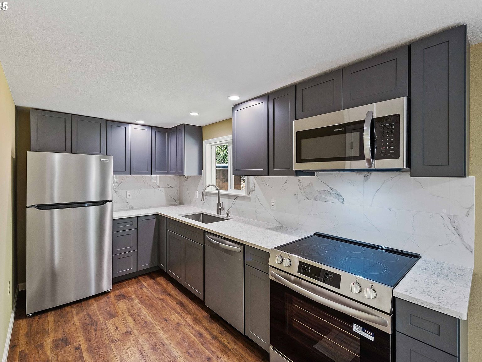 60422 Foxglove Rd Coos Bay, OR 97420  | New build