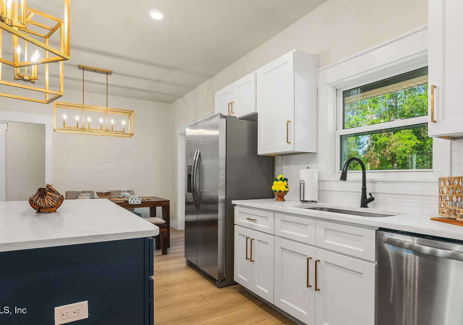 10055 Fox Hollow Dr Hampton, FL 32044  | Single Family