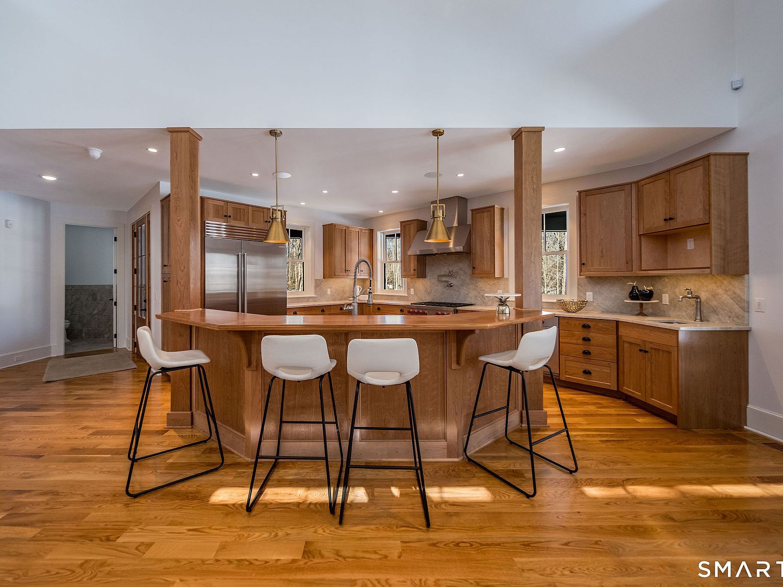 81 Strawberry Hill Rd Madison, CT 06443  | Single Family