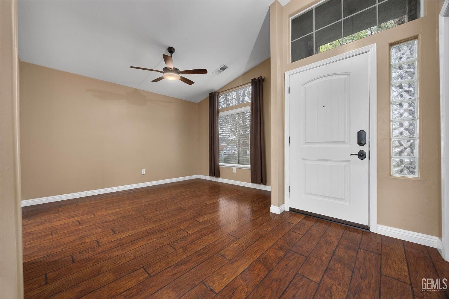 8502 Sun Harbor Dr Bakersfield, CA 93312 | Single Family