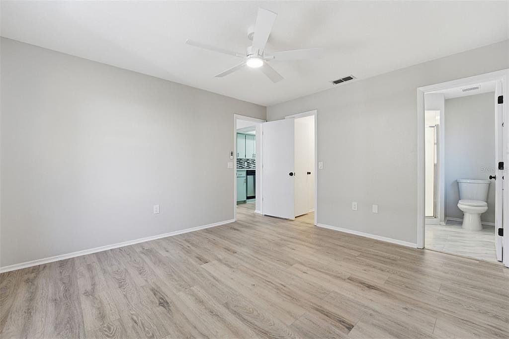 5737 Deer Hollow Ln Sarasota, FL 34232  | Single Family