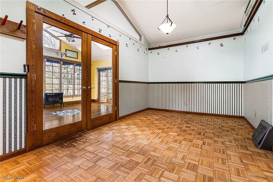 4870 15th St SW Canton, OH 44710  | Single Family