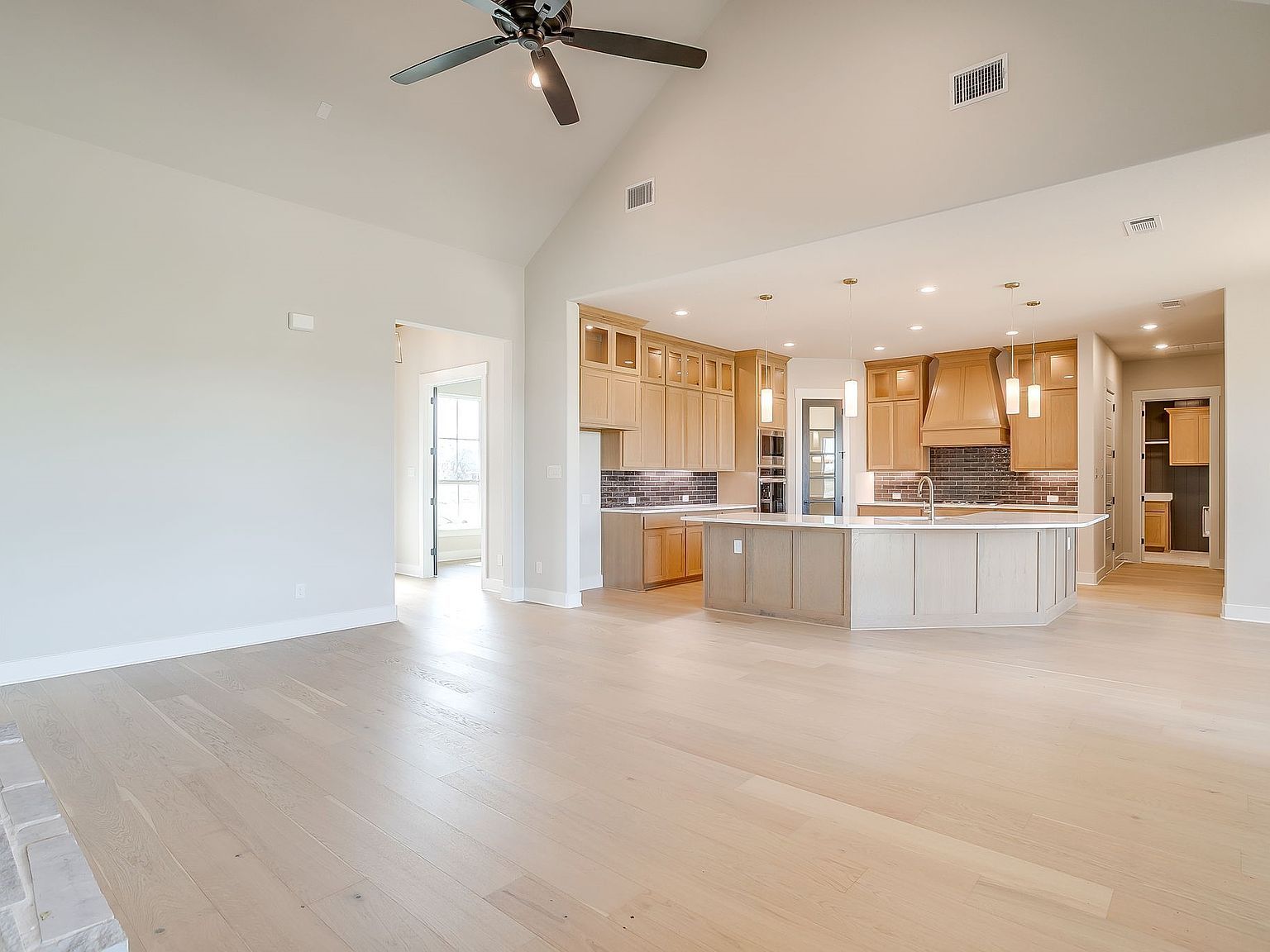 310 Waterfall Ranch Rd Waxahachie, TX 75167  | Single Family