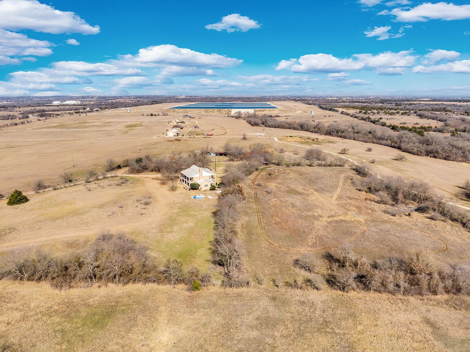 10400 Baucum Rd Midlothian, TX 76065  | Single Family