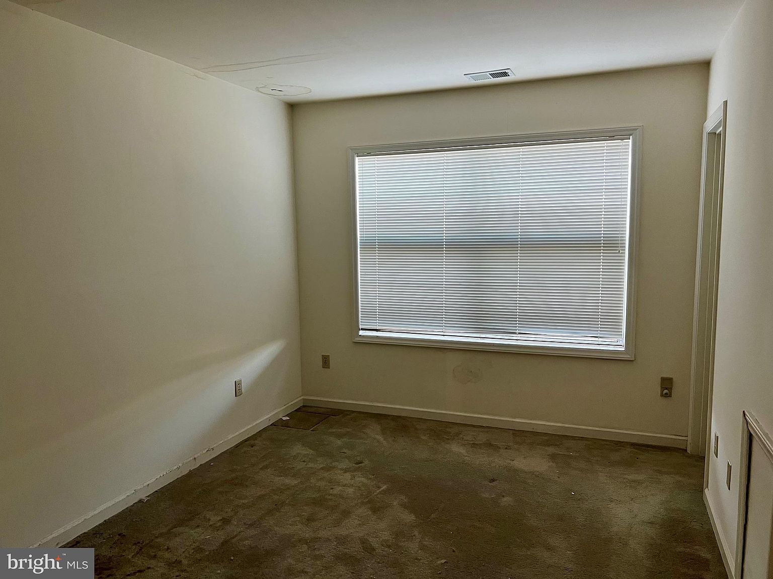 2803 Knox St SE Washington, DC 20020  | Single Family