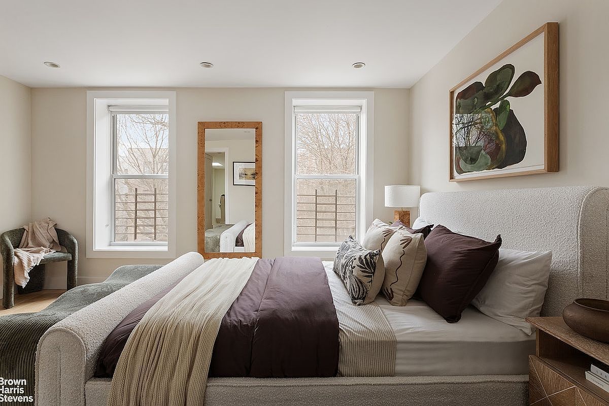 568 Park Pl Brooklyn, NY 11238 | Single Family