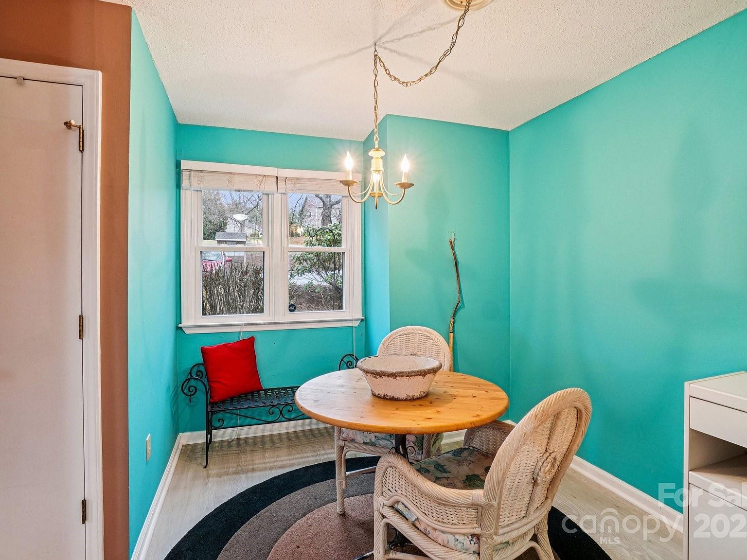 2 Creekside Ln Asheville, NC 28803  | Condominium