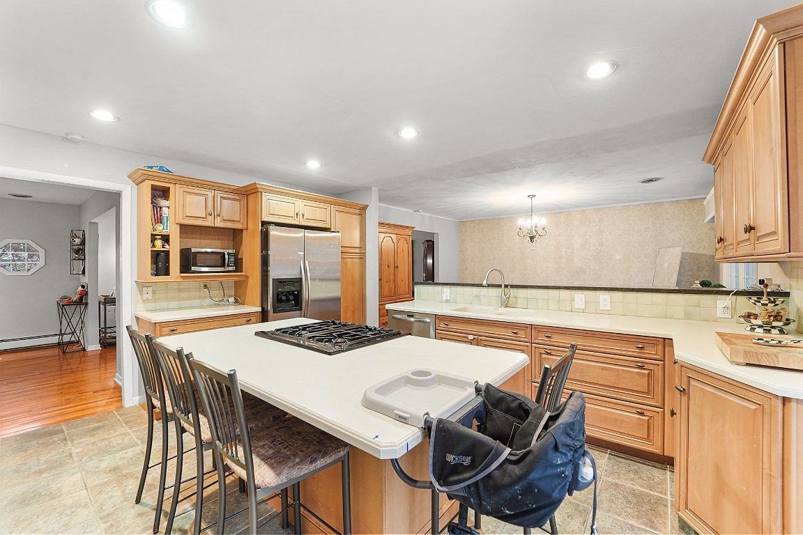 708 Murray Hill Rd Vestal, NY 13850  | Single Family