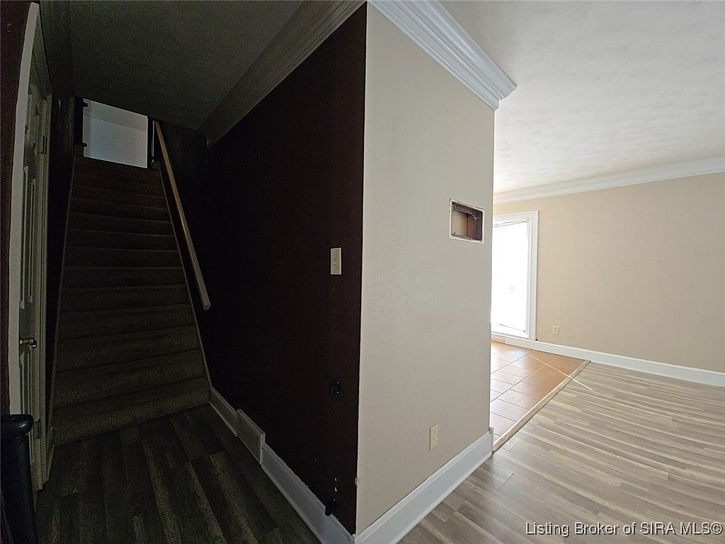 130 E Eastern Hills Blvd Salem, IN 47167  | Single Family