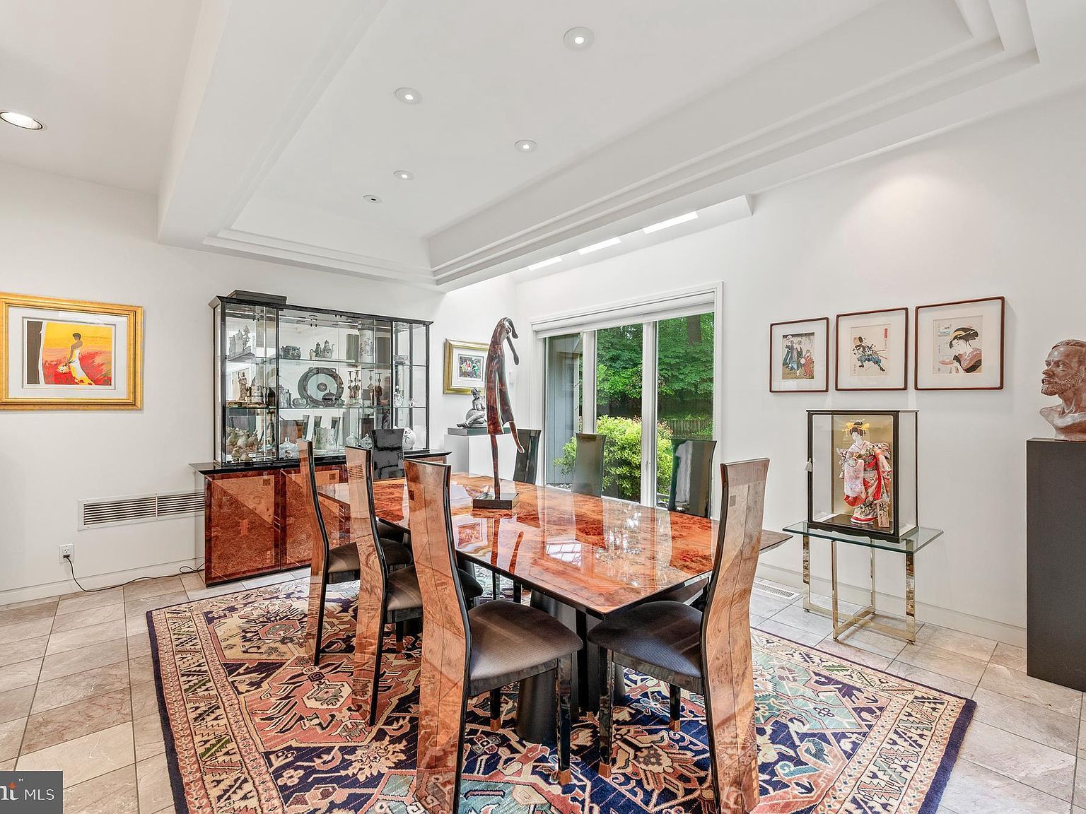 6 Hunt Club Ln Malvern, PA 19355  | Single Family