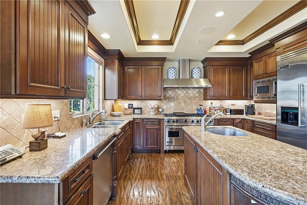 202 Avenue C Redondo Beach, CA 90277 | New build