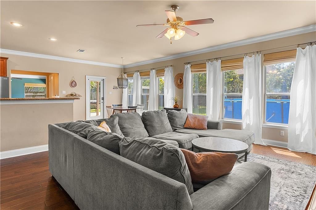 346 Del Sol E Covington, LA 70433  | Single Family