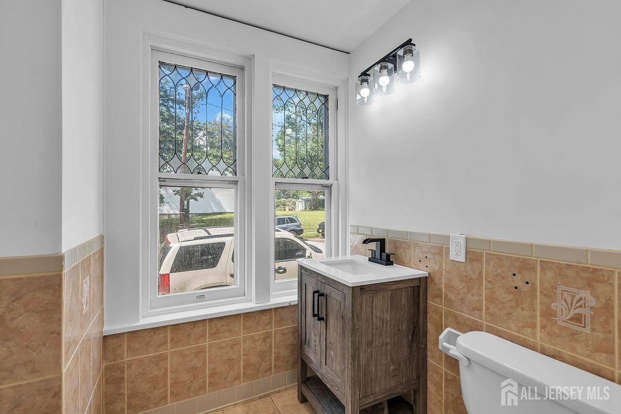 302 Bellevue Ave Trenton, NJ 08618  | Single Family