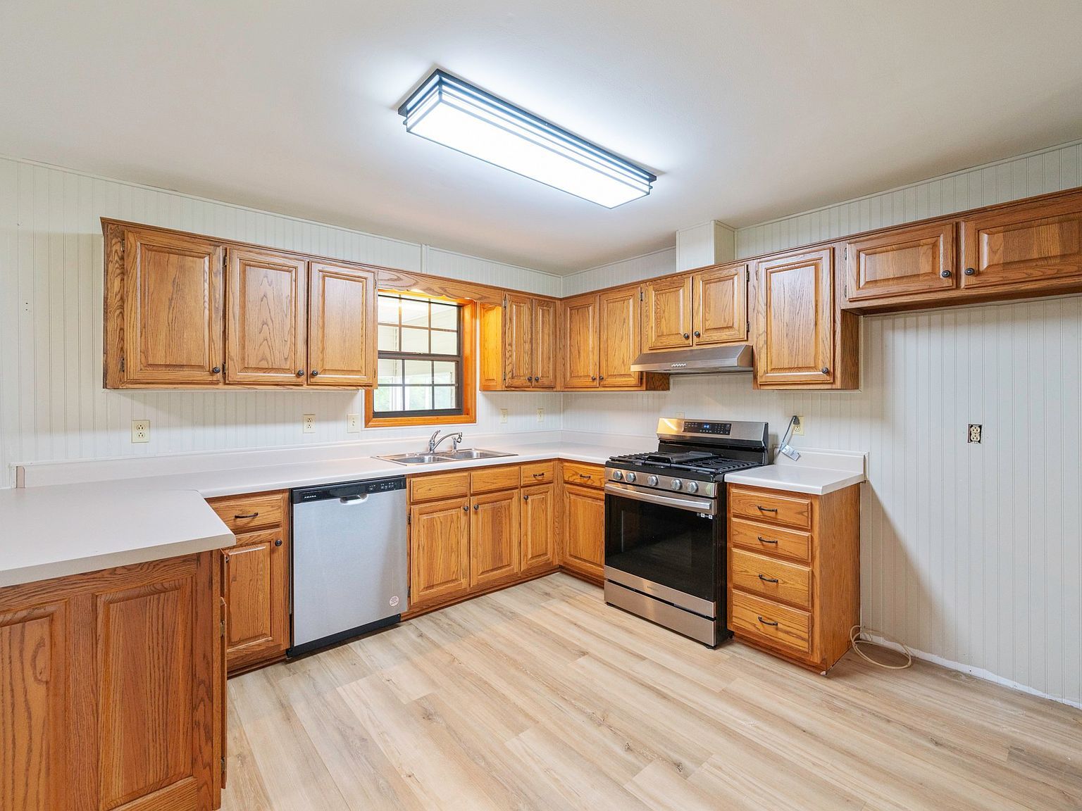 17930 Main St W Huntingdon, TN 38344  | Single Family