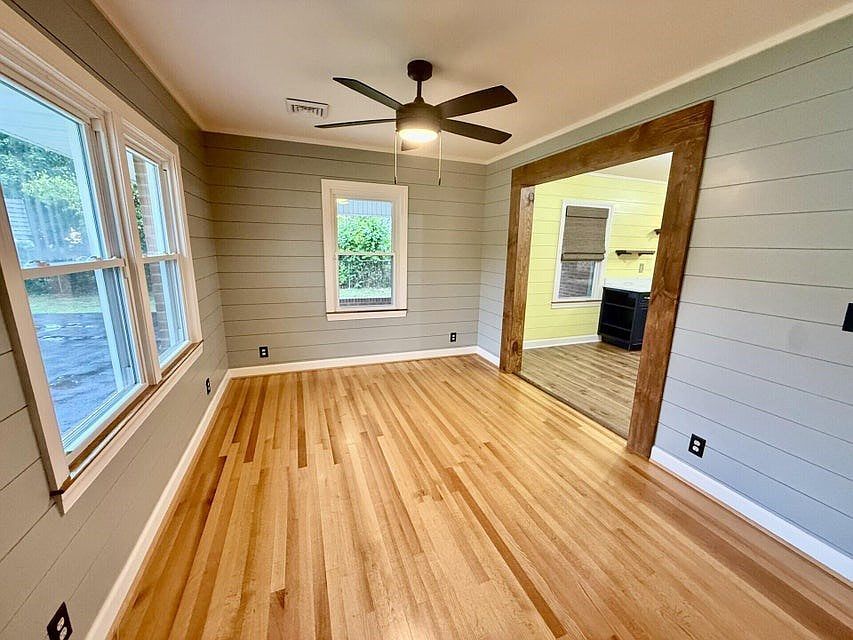 403 Market St Peterstown, WV 24963  | Single Family