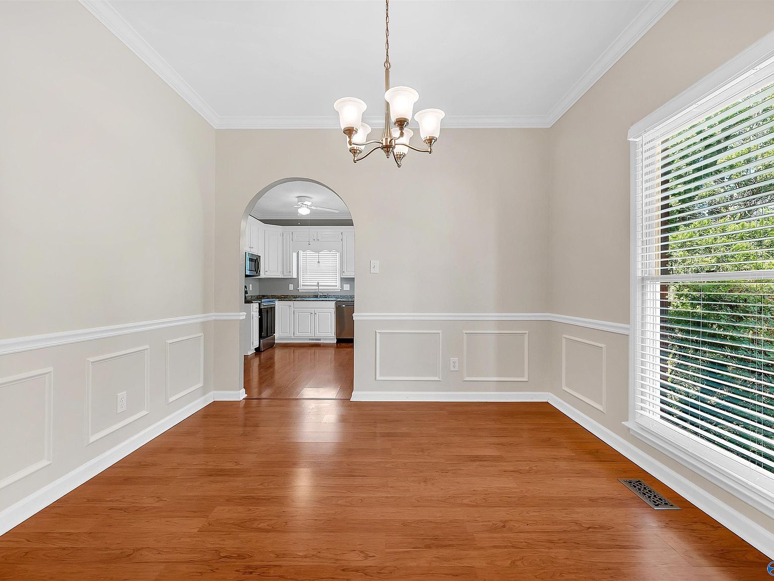 2011 Shady Grove Ln SW Decatur, AL 35603 | Single Family