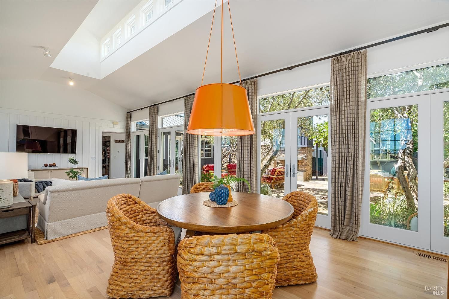 4044 Sonoma Hwy #14 Napa, CA 94559  | Single Family