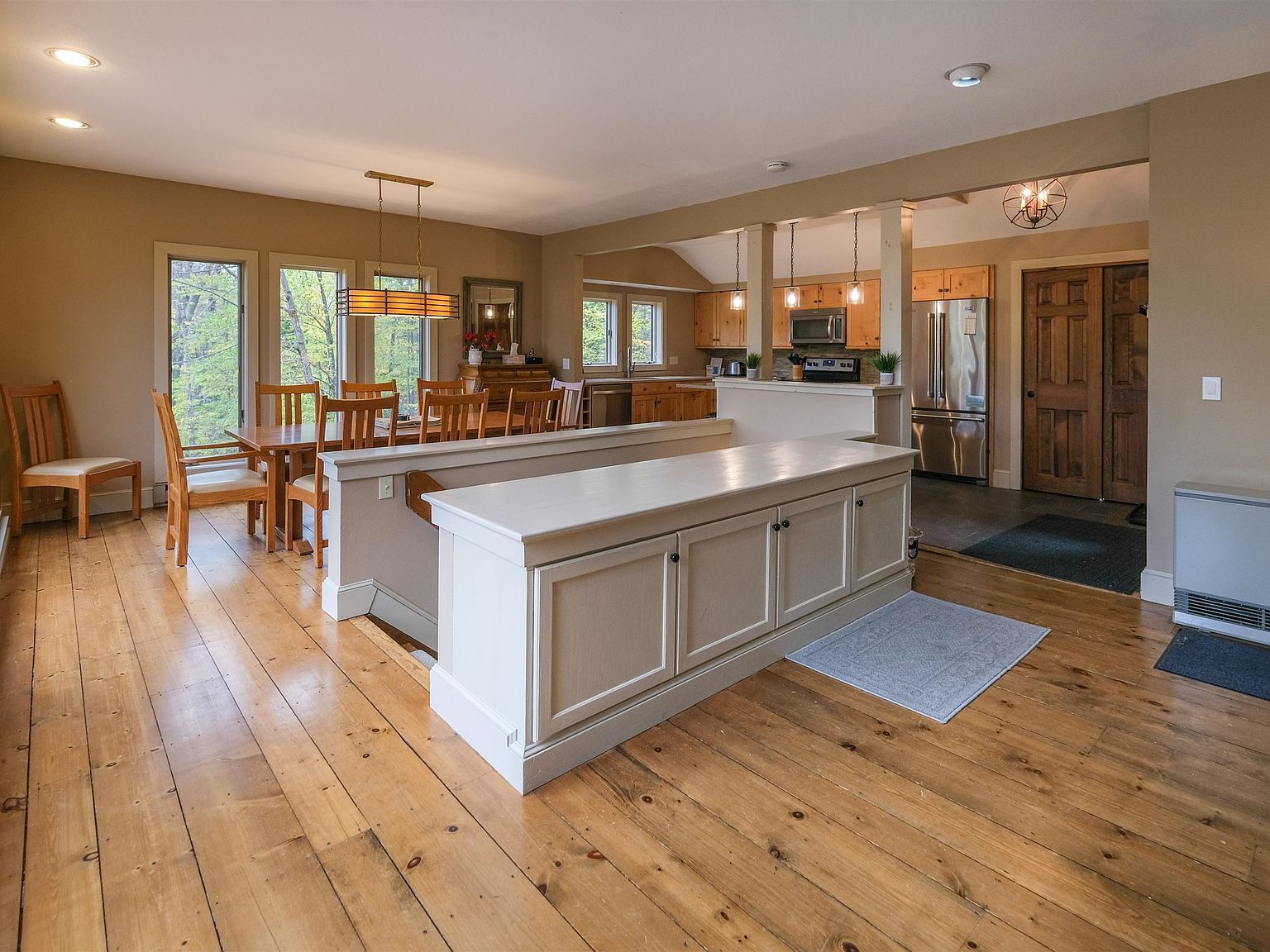 405 Soaring Hawk Rd Plymouth, VT 05056 | Single Family