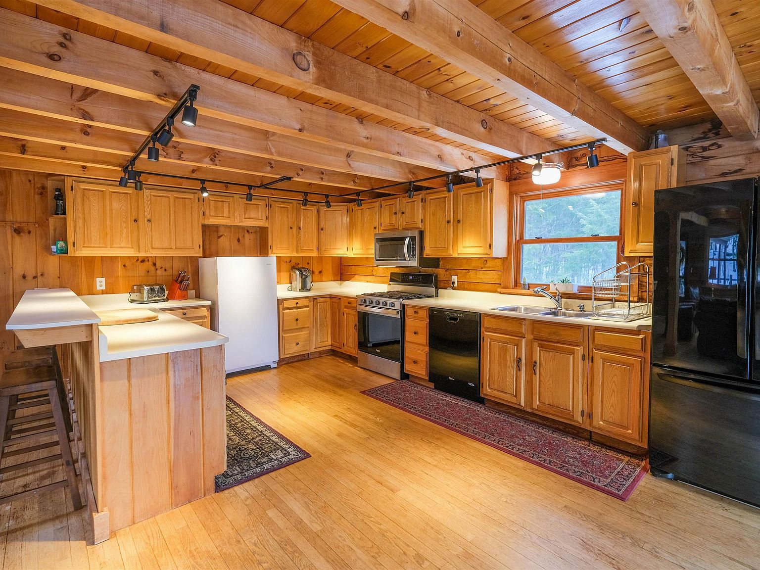 137 Quarry Rd Proctorsville, VT 05153  | Single Family