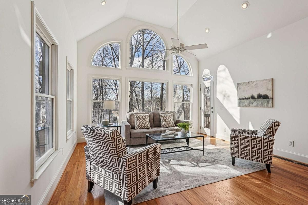 4215 Old Oak Trce Cumming, GA 30041  | Single Family