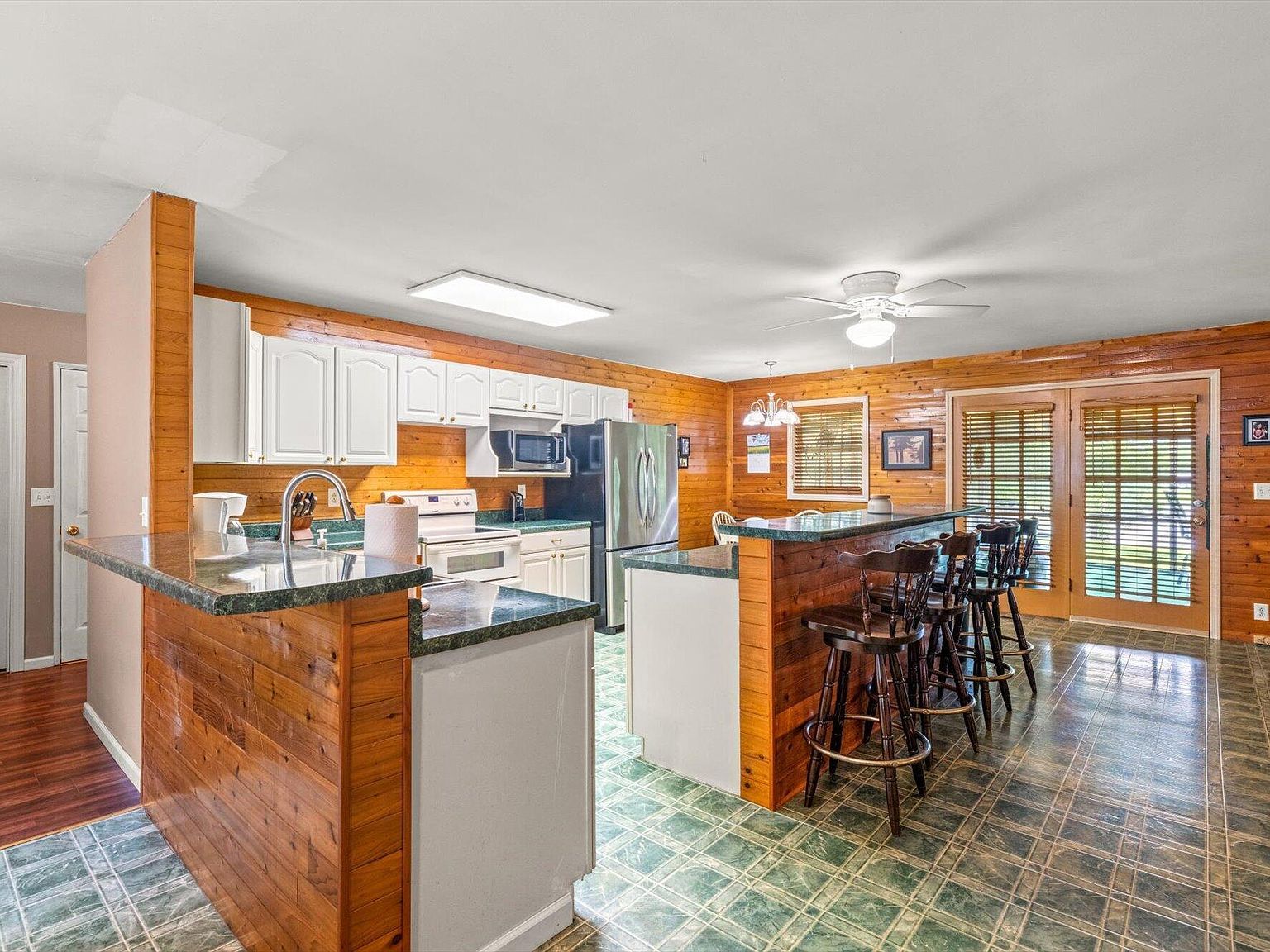 152 Hiwassee Dr Decatur, TN 37322  | Single Family