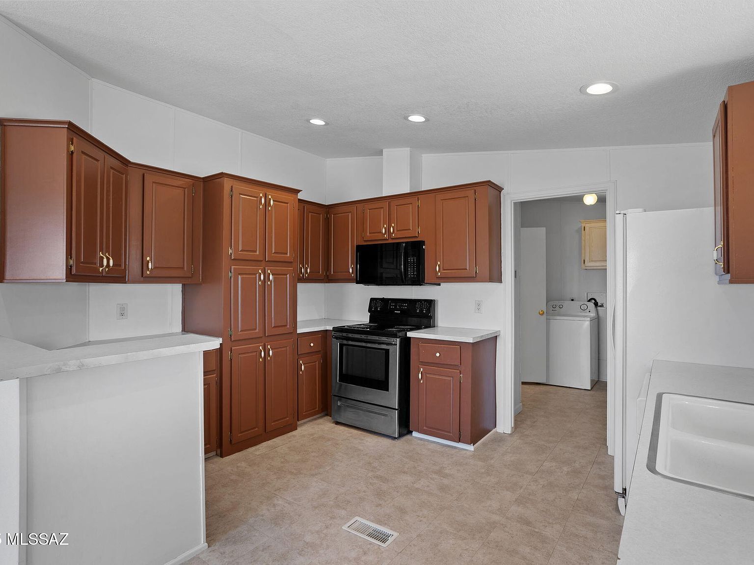 8925 S Comanche Rd Tucson, AZ 85735  | New build