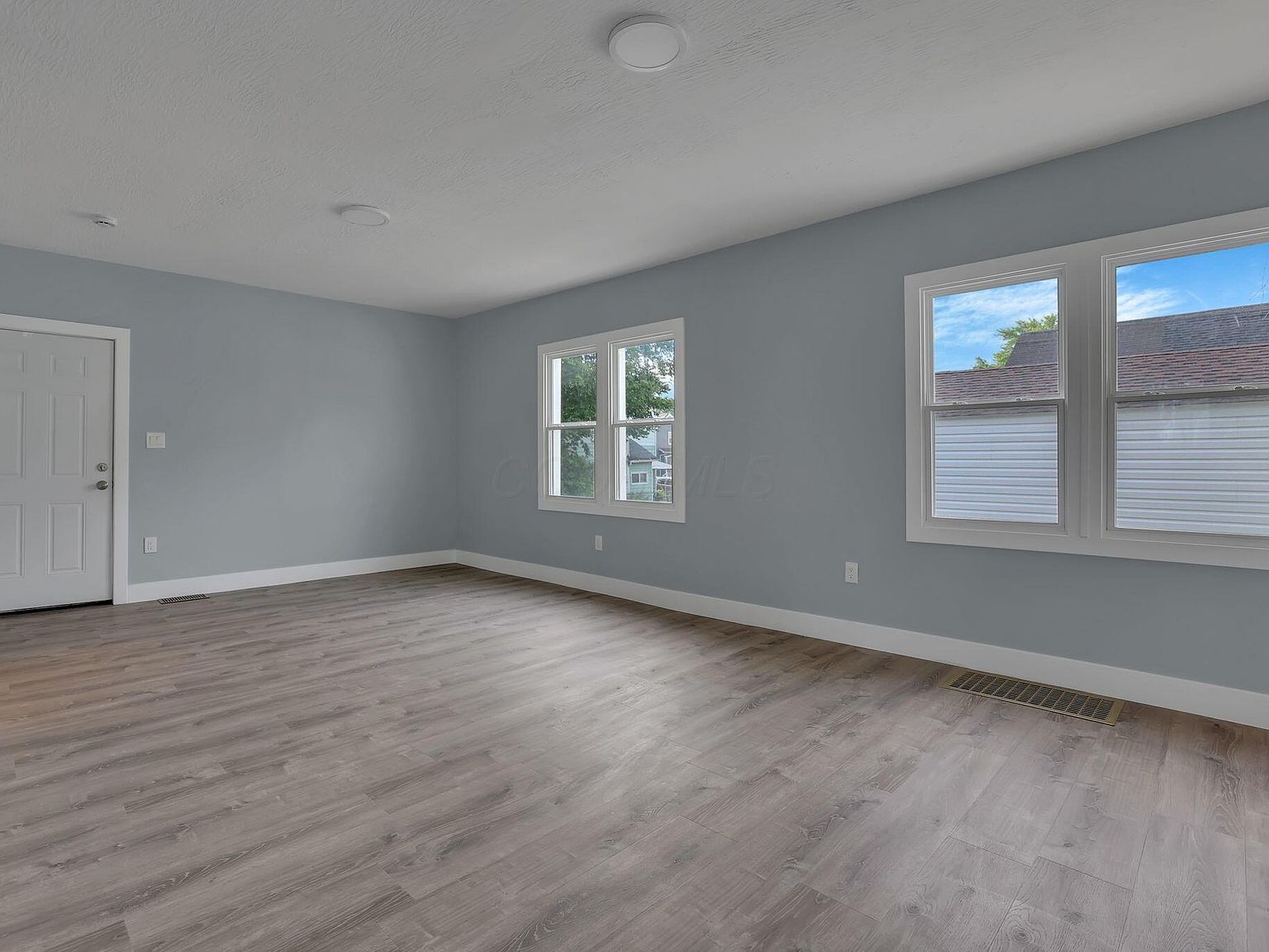 351 Dakota Ave Columbus, OH 43223 | Single Family