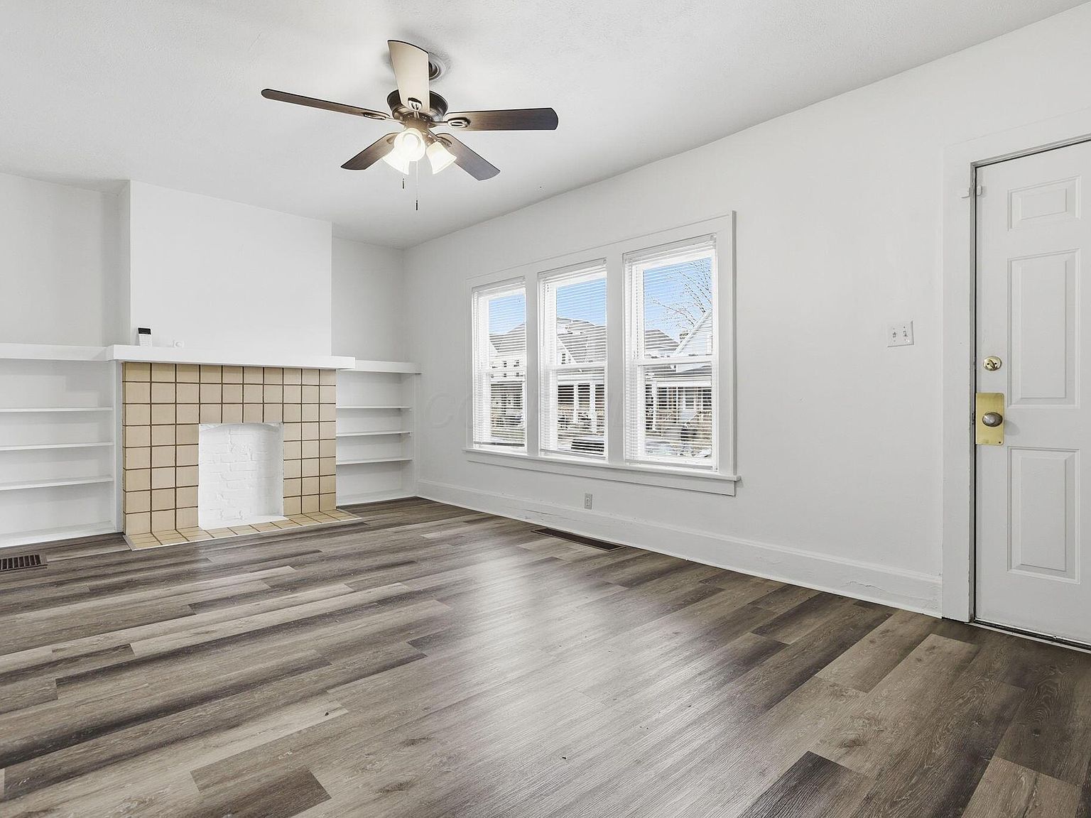 753 1/2 Sullivant Ave Columbus, OH 43222  | Multi Family