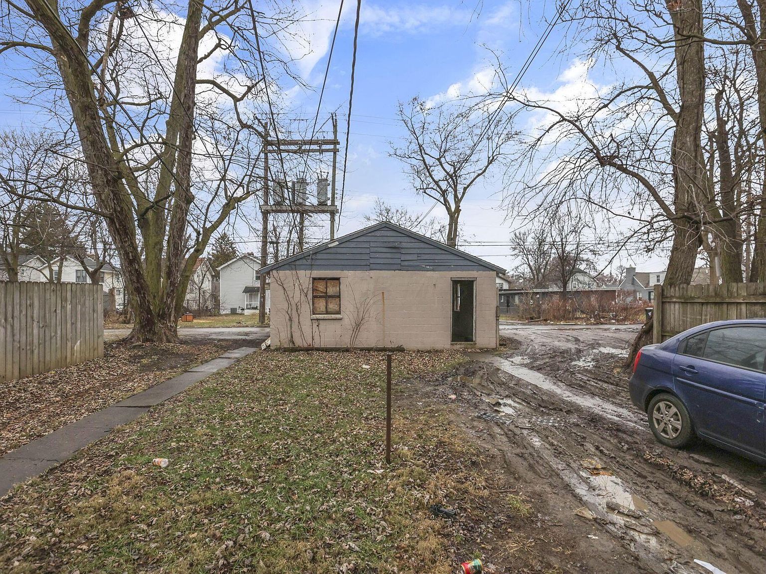 914-916 E 17th Ave Columbus, OH 43211  | Multi Family