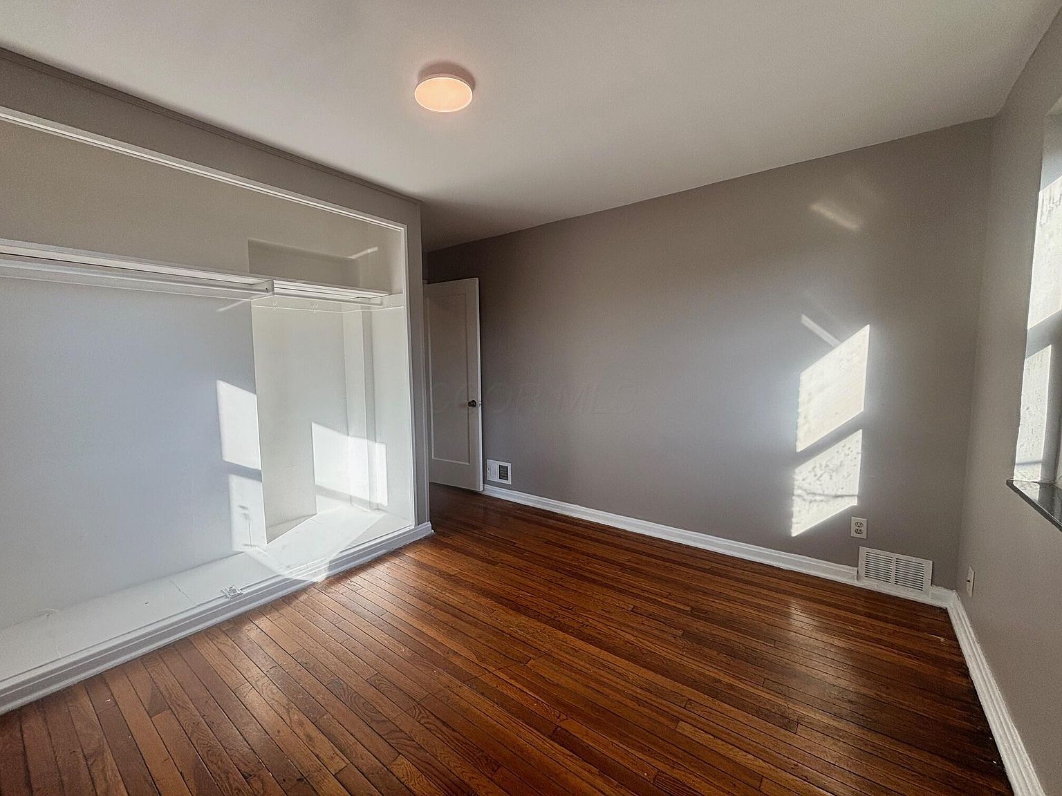 34 N Hampton Rd Columbus, OH 43213  | Multi Family