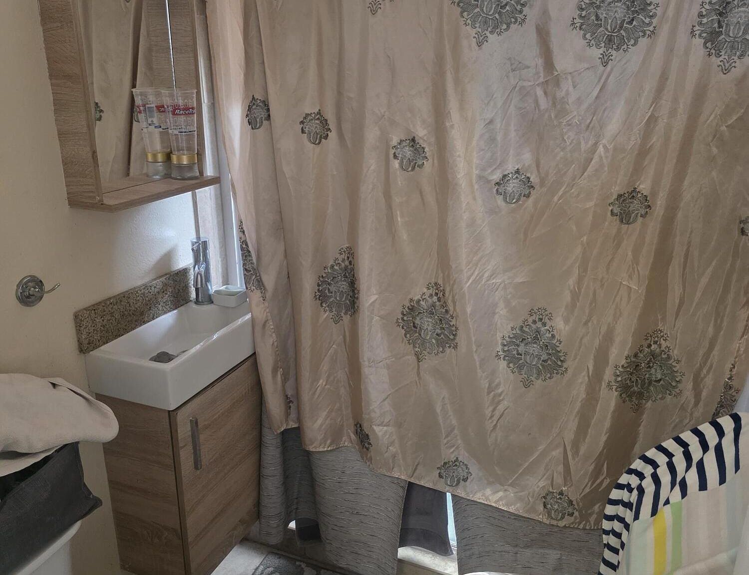 302 Lake Osborne Dr APT 4 Lake Worth, FL 33461  | Condominium